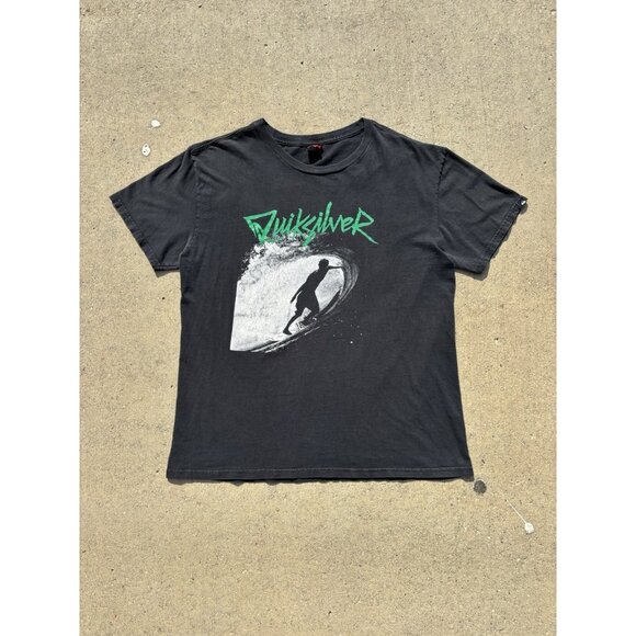 Vintage Quicksilver Surfer / Skater graphic T Shirt Sunfaded - Picture 1 of 6